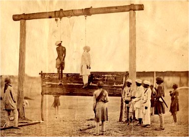 اعدام هندي به دست هندي و به دستور انگليسي ها (معروف به «صاحب»)